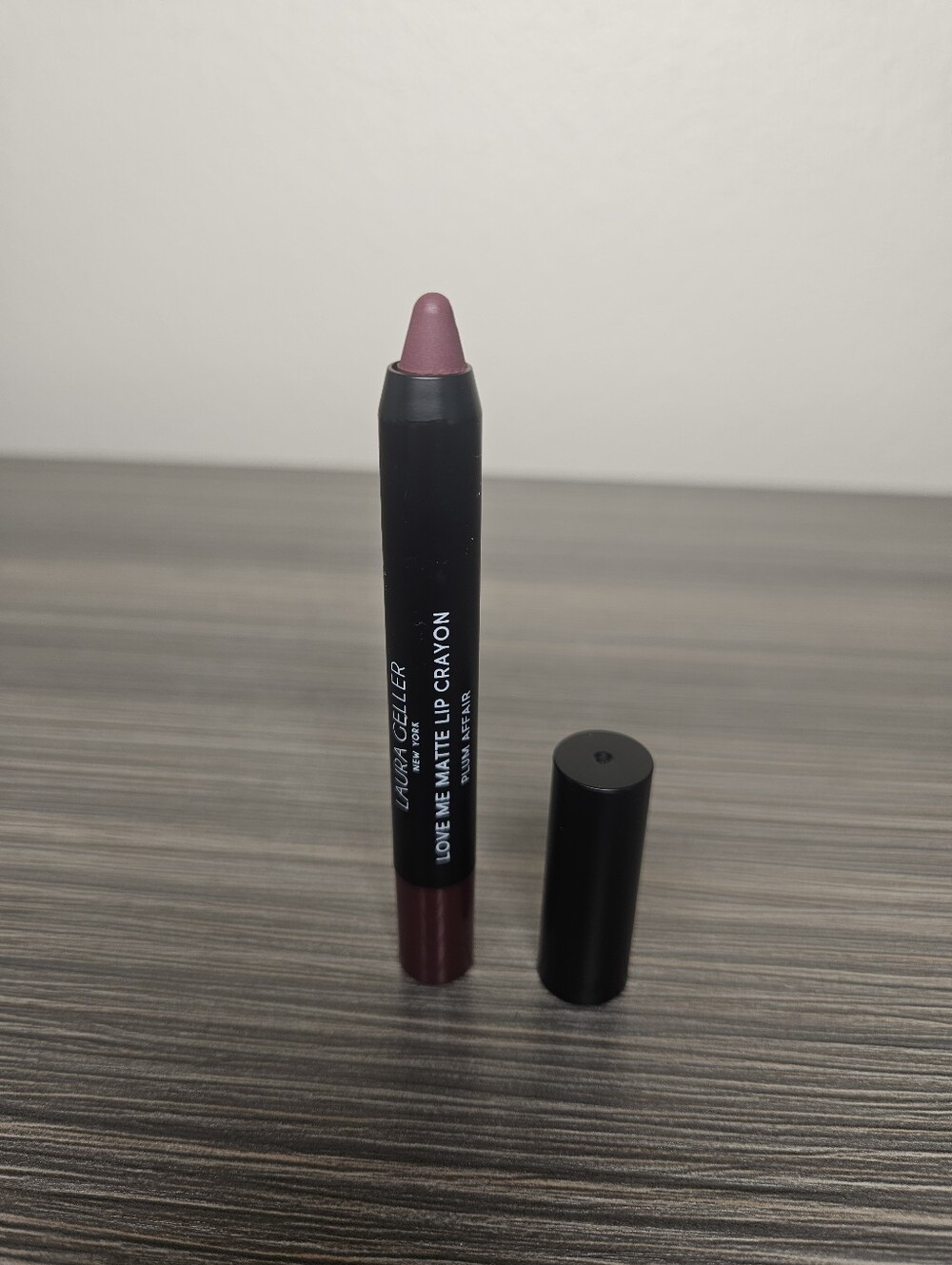 Laura Geller Love Me Matte Lip Crayon Plum Affair new